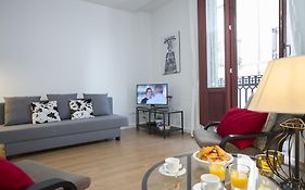Singularstays Plaza Redonda